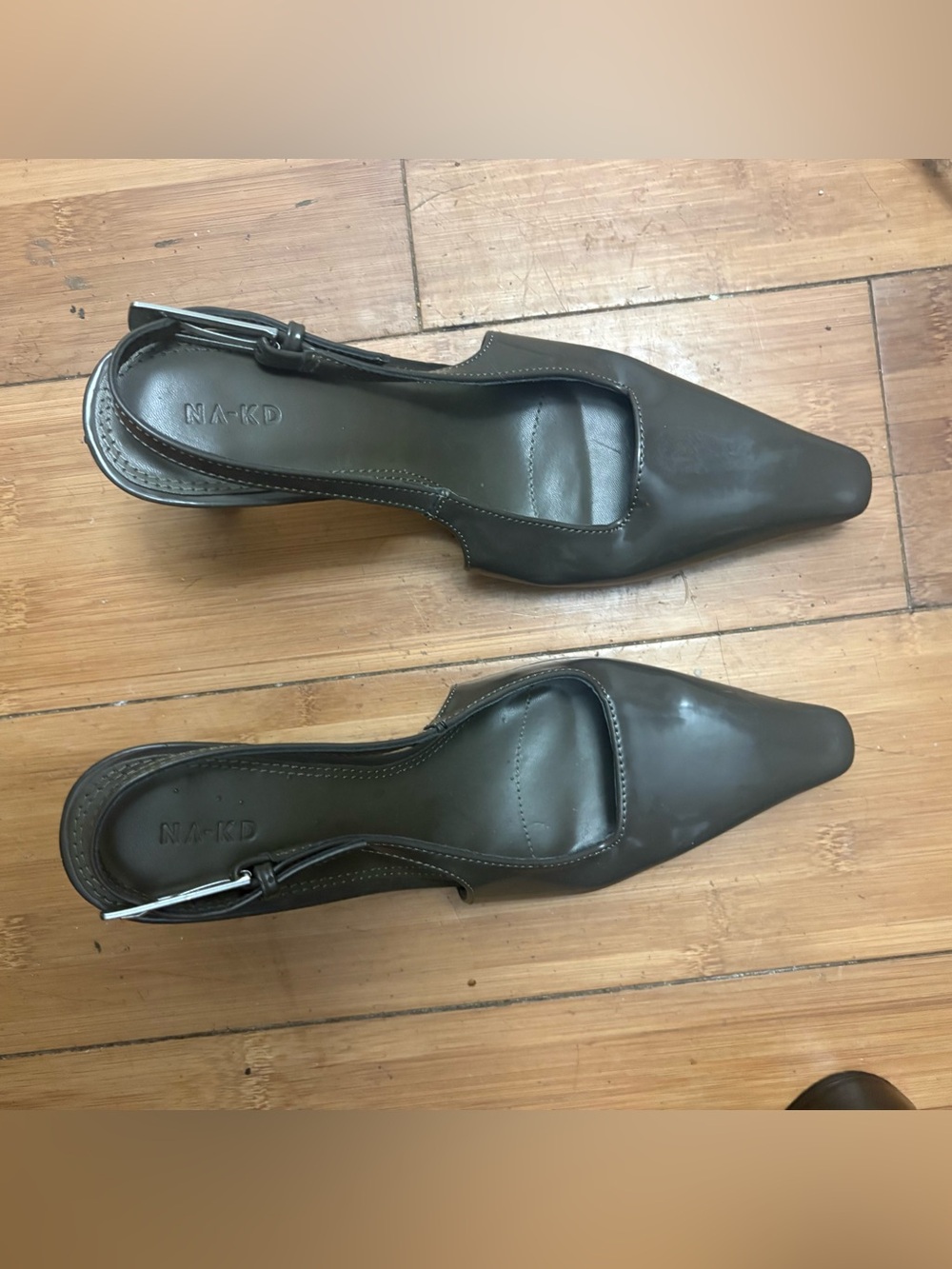 NA-KD Gray Slingback Patent Leather Pointed-Toe Pumps